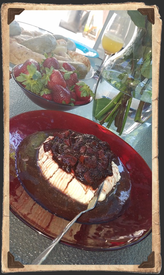 Dairyland Farmers with Strawberry Balsamic Reduction